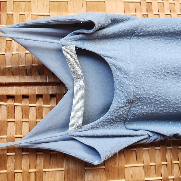 Women's Junior Size, Bodycon Sparkling Blue with Ruched Side Part & Slit Dress - Picture 3 of 11